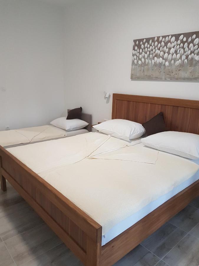 Guesthouse Galimar ซริกเวนิซา ภายนอก รูปภาพ