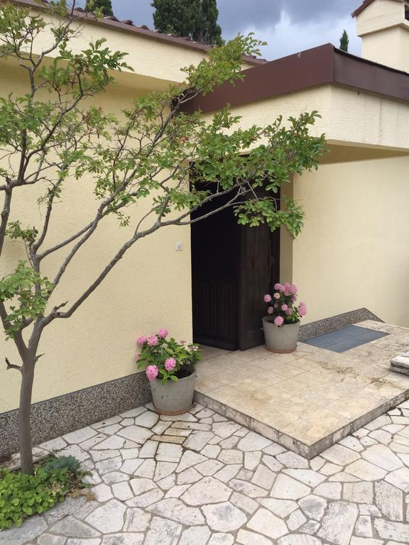 Guesthouse Galimar ซริกเวนิซา ภายนอก รูปภาพ
